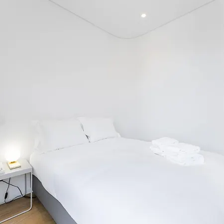 Mompilher Apartments Porto Exterior photo